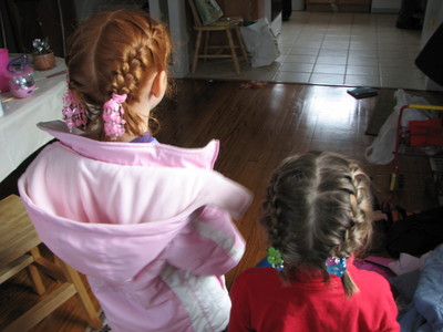 20061117_georgia_maya_french_braids_1.JPG