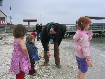 20060220_hilton_head_lighthouse_17.JPG