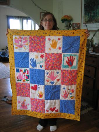 20050429_homes_cool_quilt_06.JPG